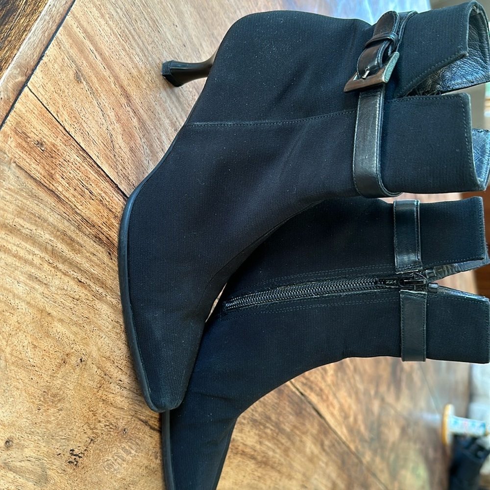 Stuart Weitzman, short boots with zipper and decorative buckle